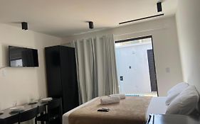 Pipa Premium Flat - com piscina privativa e estacionamento